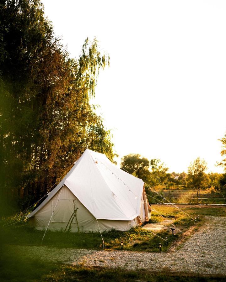 Bozsky Glamp Hotel Valtice Exterior foto